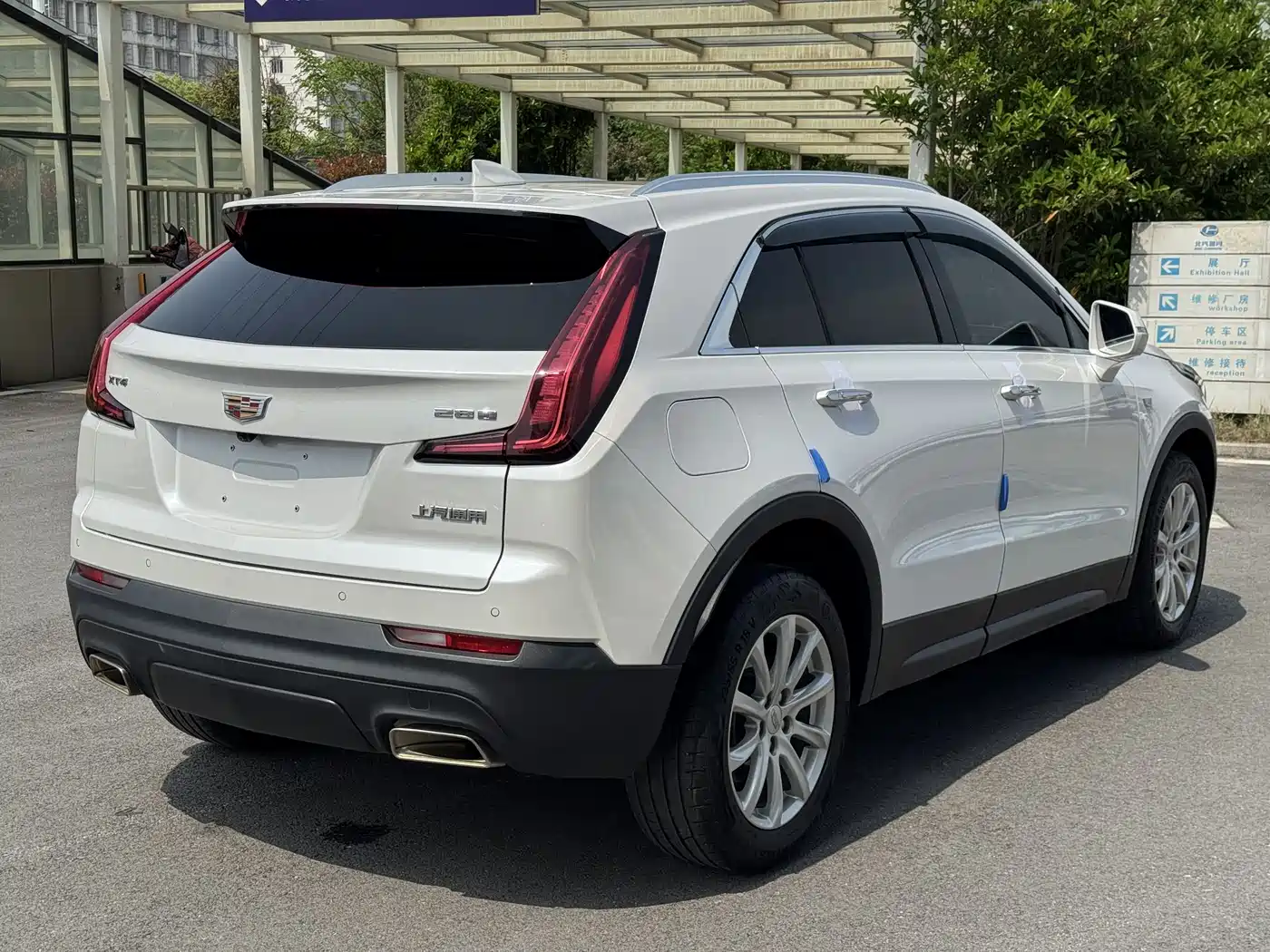 Cadillac XT4 2022 28T FWD Style фото 2