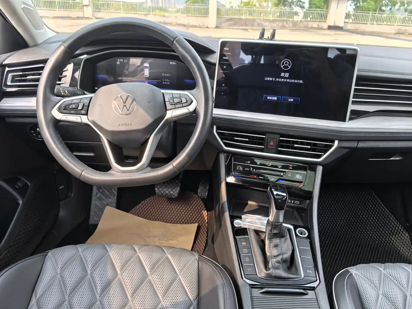 Volkswagen Sagitar 2023 Model Year 200TSI DSG Surpass Edition фото 8