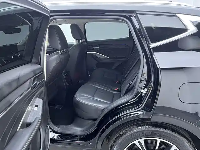 WEI PAI WEI BRAND VV6