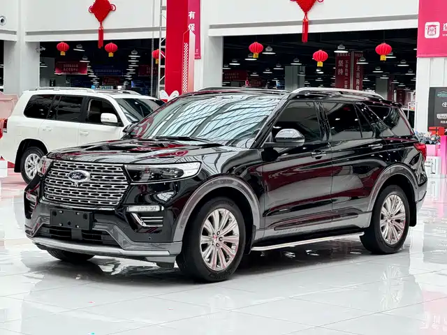 Ford Explorer EcoBoost 285, полный привод, Titanium, 6 мест