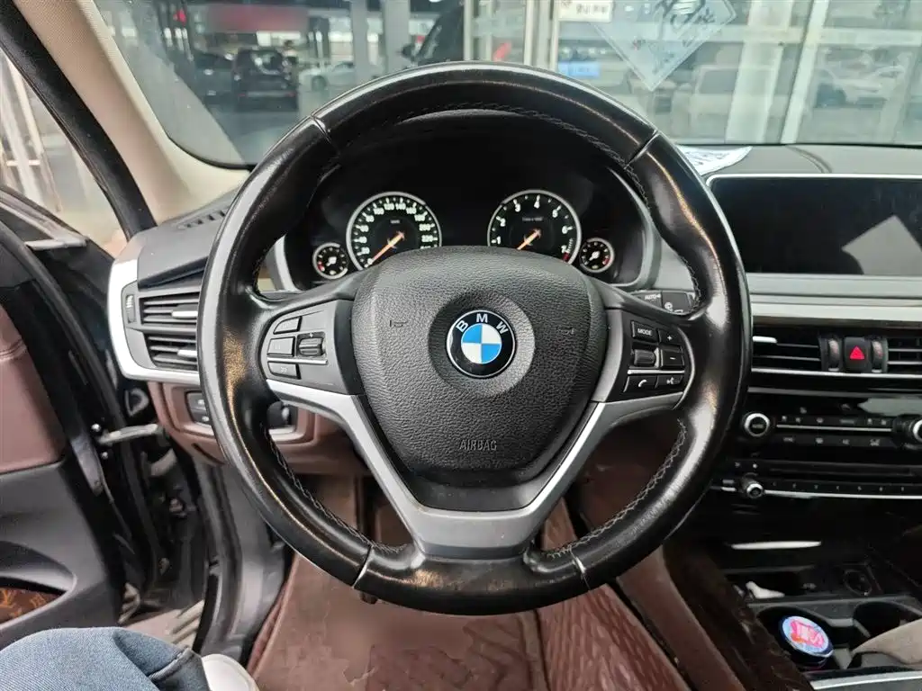 BMW X5 (Import) 2018 xDrive28i фото 11