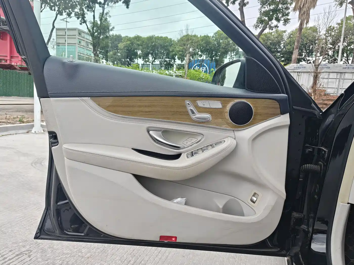 Mercedes-Benz C-Class 2015 C 200 L фото 20