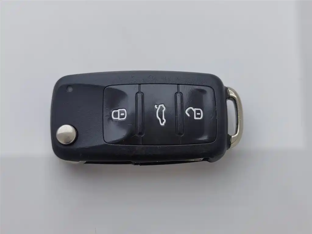 Volkswagen Lavida 2013 Facelift Classic 1.6L Automatic Comfort фото 19
