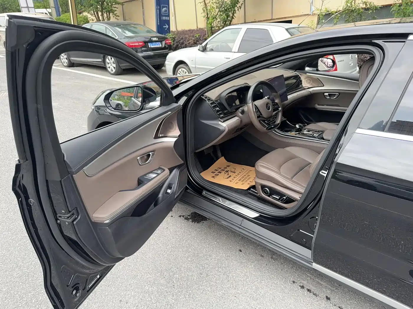 BYD Han 2020 EV Extended Range Luxury фото 5