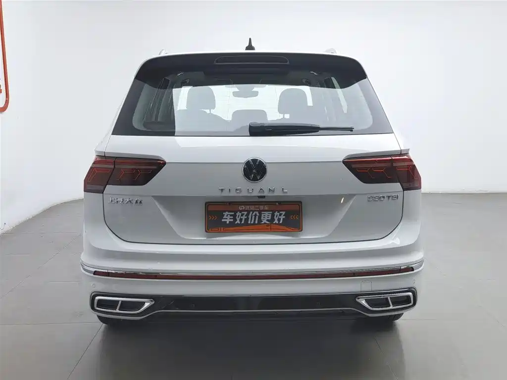 Volkswagen Tiguan L 2023 Facelift 330TSI Auto FWD R-Line Premium фото 4