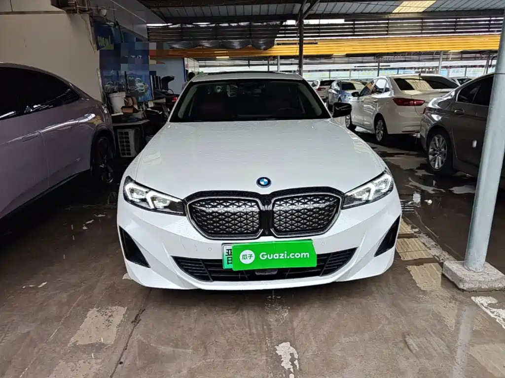 Фото 3 - BMW i3