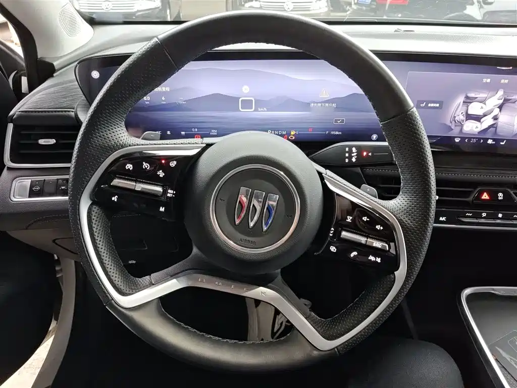 Buick LaCrosse 2023 28T Premium Edition фото 7