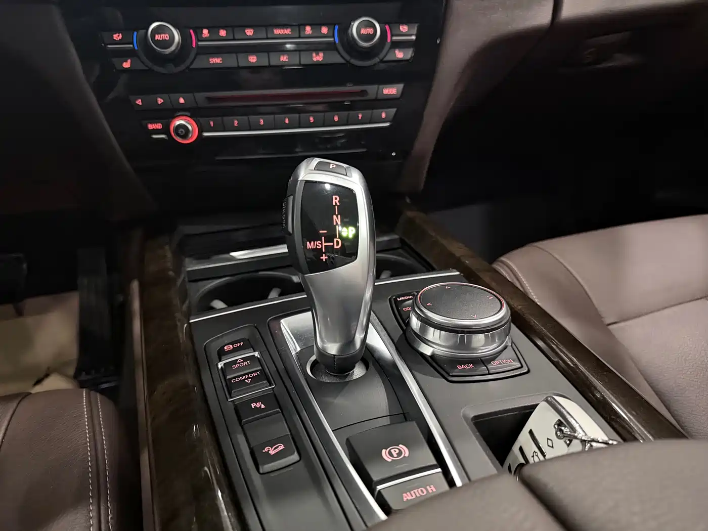 BMW X5 (Import) 2017 xDrive35i Elegance фото 9