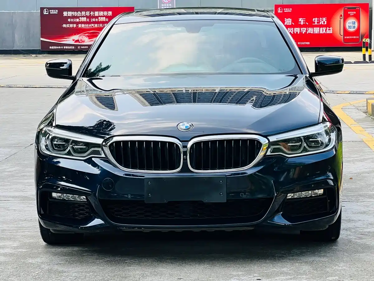 BMW 5 Series 2018 Facelift 530Li Exclusive M Sport Package фото 3