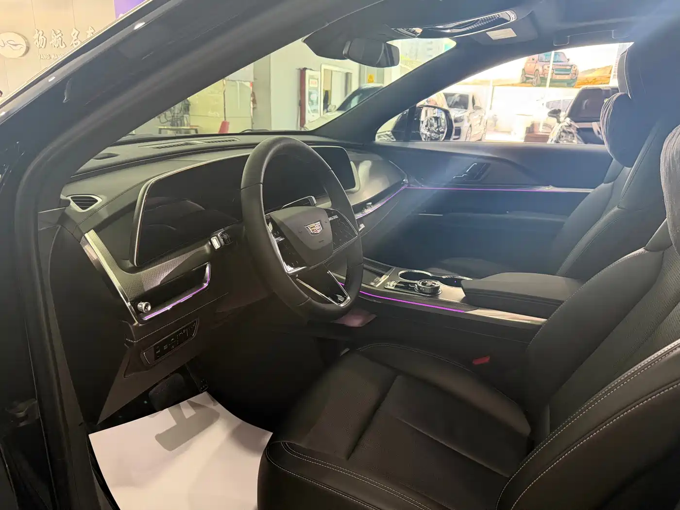 Cadillac XT5 2026 2026 2.0T Metropolitan Edition