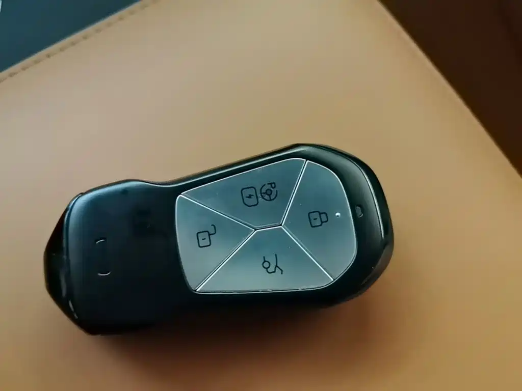 XPeng G9 2023 2024 570 Max