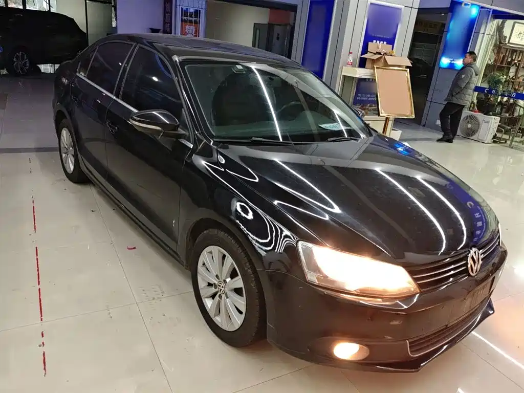 Volkswagen Sagitar 2014 Facelift 1.4TSI Automatic Luxury фото 22