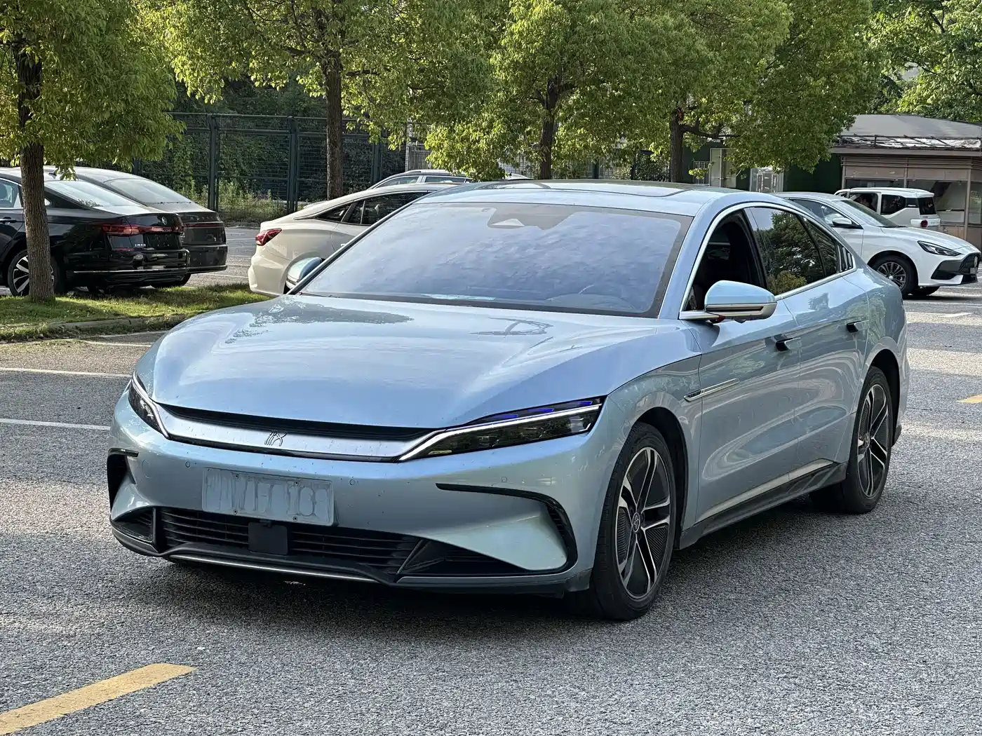 BYD HAN