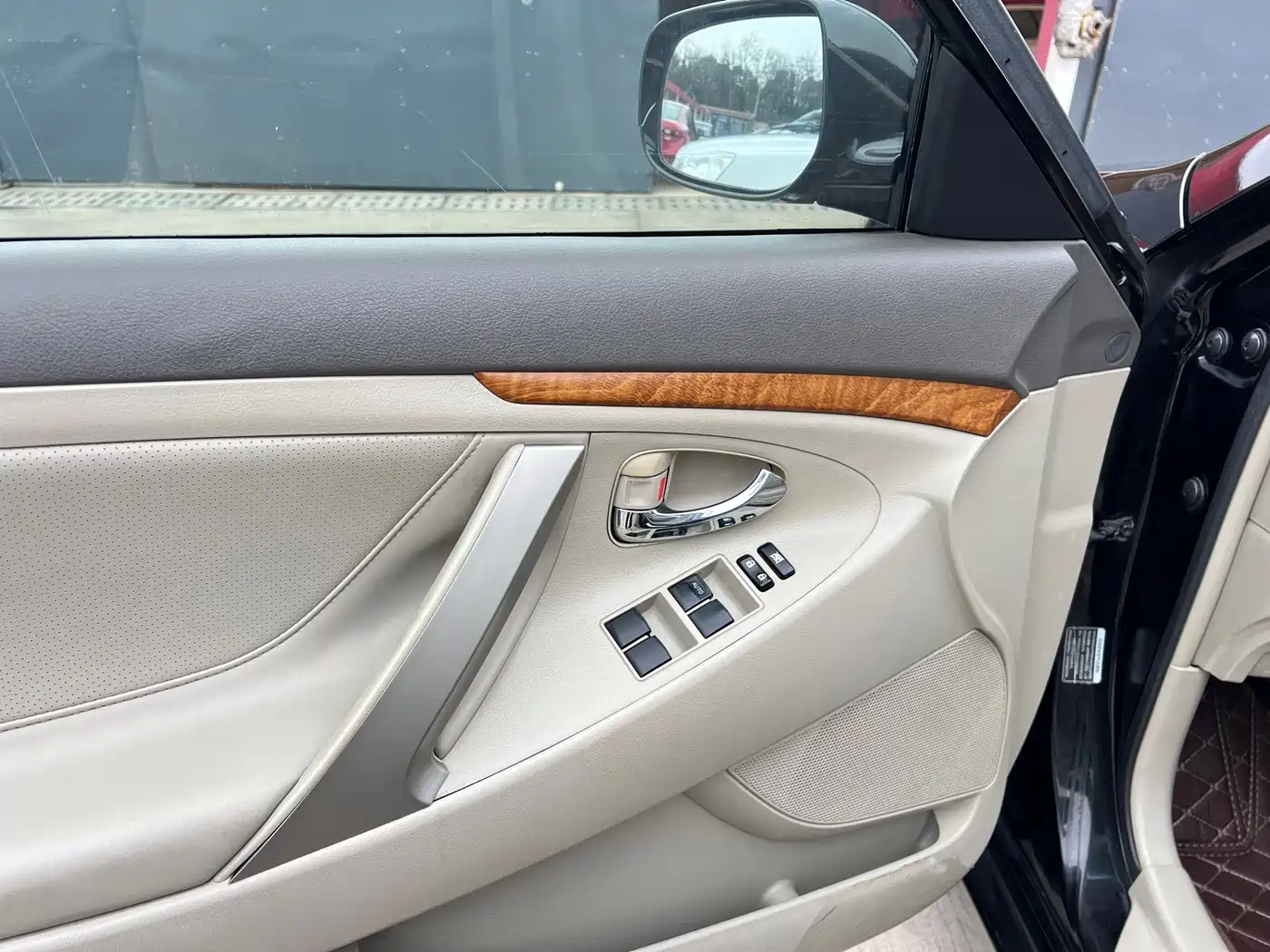 Toyota Camry 2009 Model 200G NAVI Luxury Navigation Edition фото 6