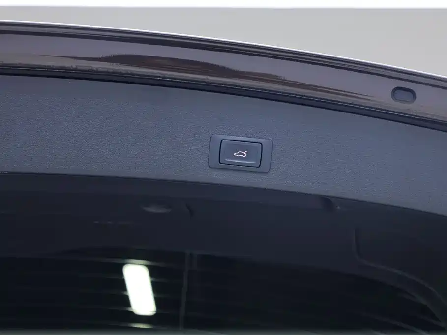 Audi Q5 2017 Plus 40 TFSI Technology фото 34