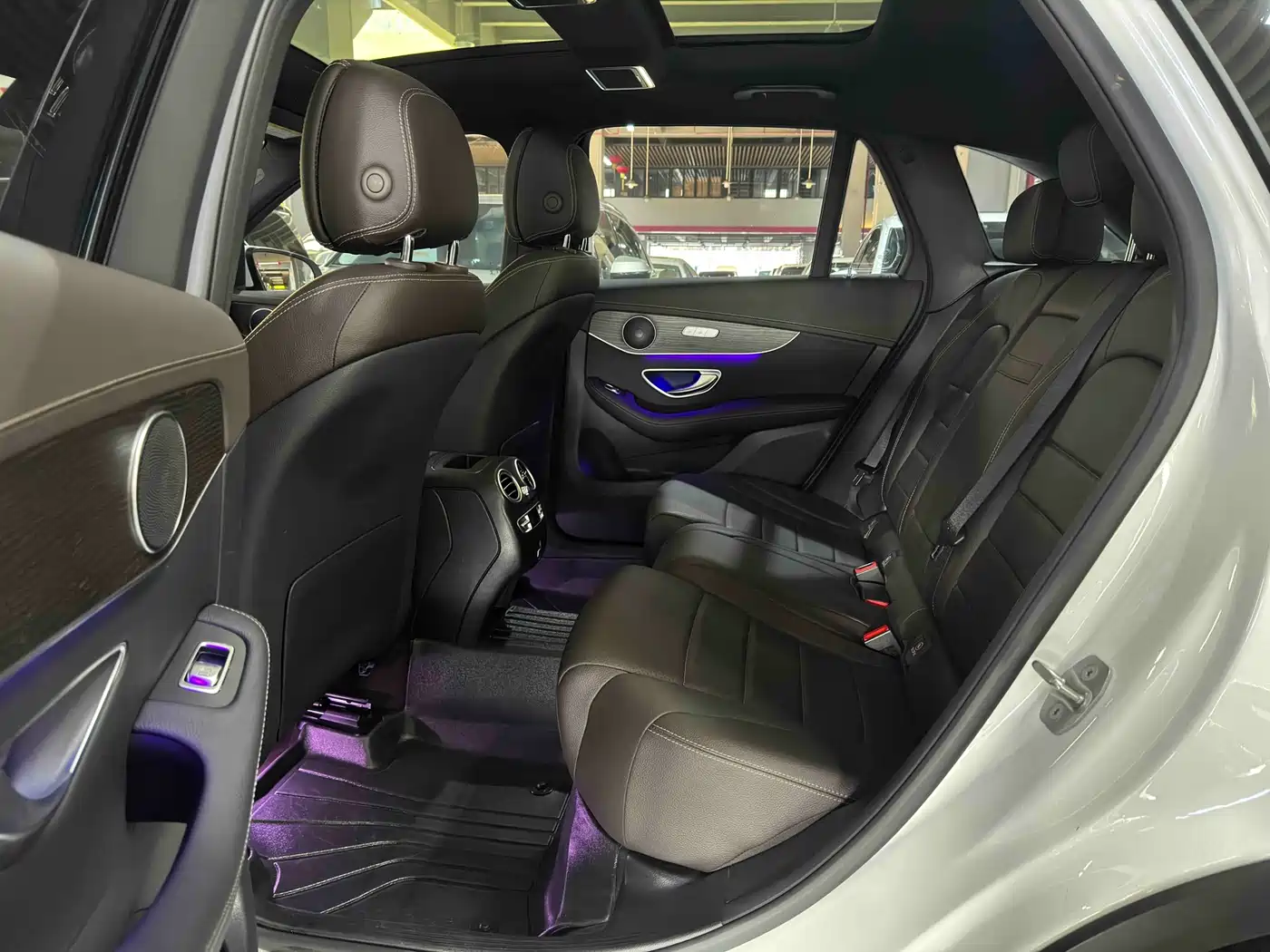 Mercedes-Benz GLC 2021 GLC 260 L 4MATIC Luxury фото 3