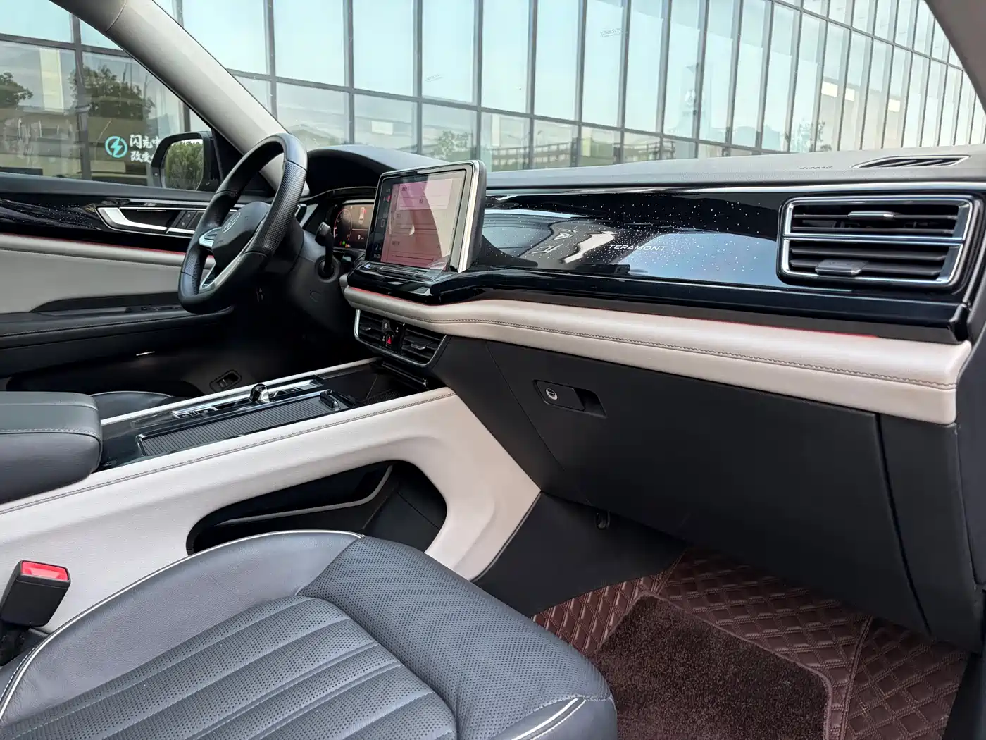 Volkswagen Teramont 2022 330TSI 2WD Premium Luxury фото 13