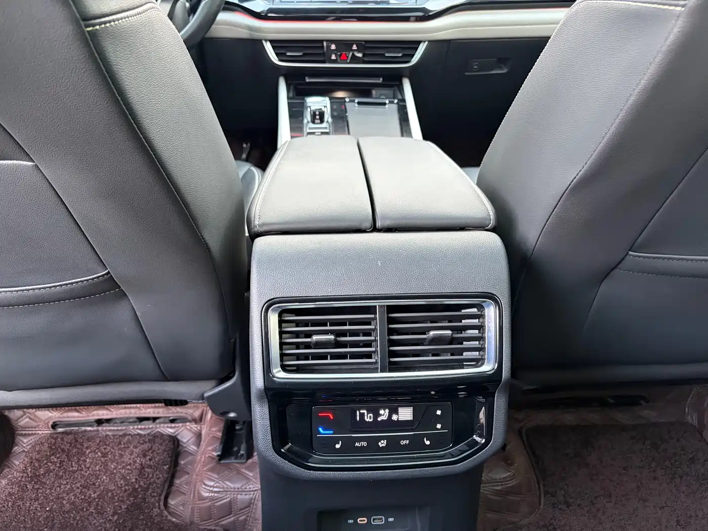 Volkswagen Teramont 2022 330TSI 2WD Premium Luxury фото 9