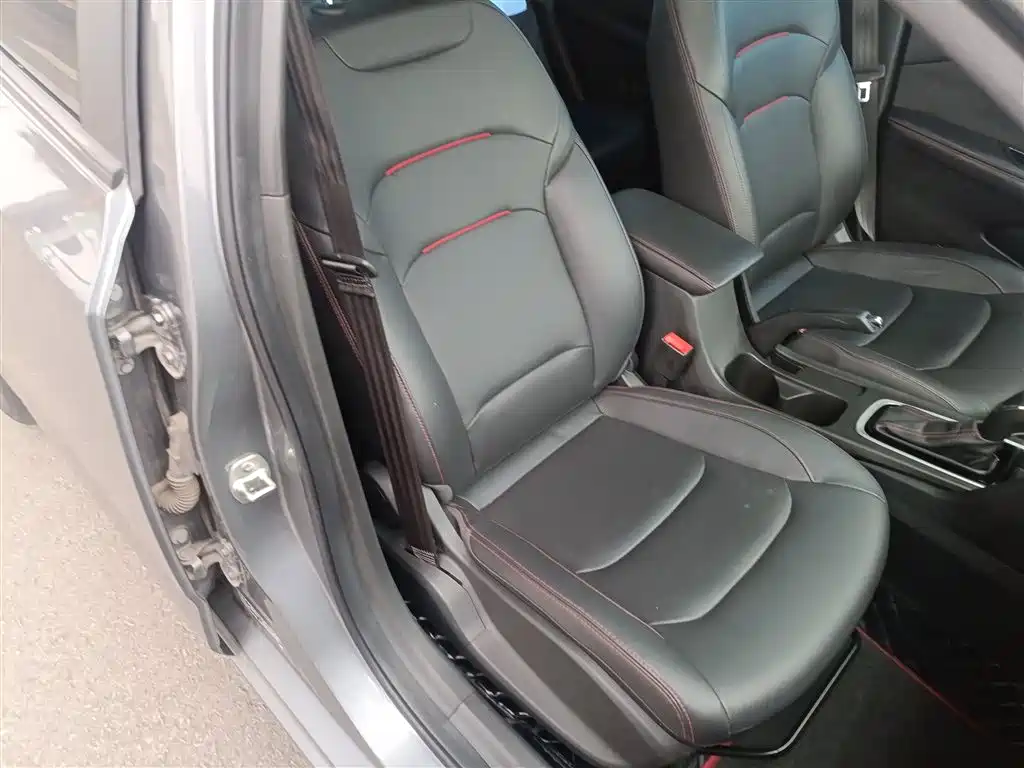 Chevrolet Monza 2022 Mild Hybrid RS 330T Automatic Comfort Edition фото 20