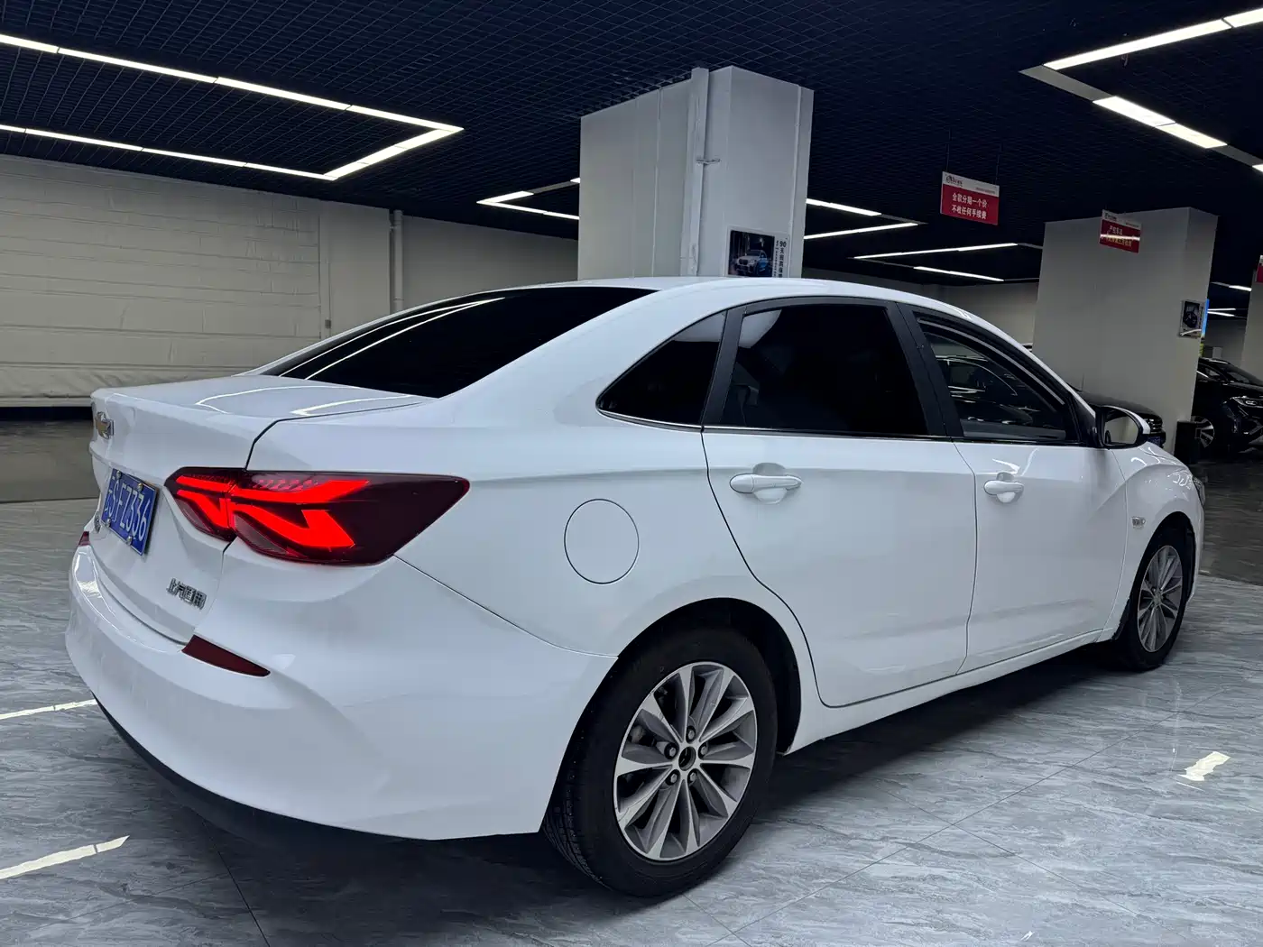 CHEVROLET CRUZE