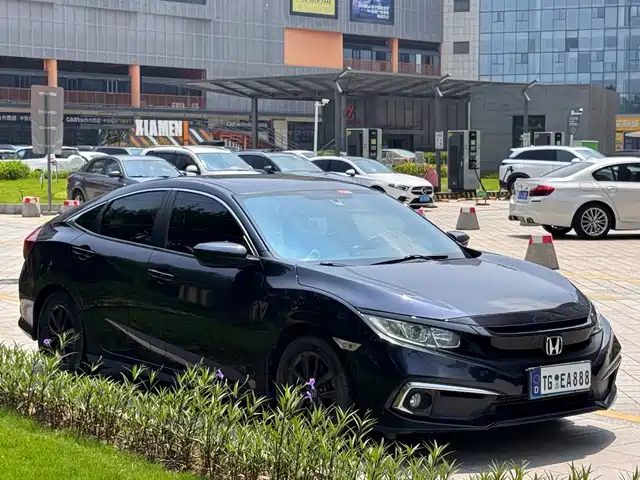 Honda Civic 2019 220TURBO CVT Jingdong Edition China VI — фото 3