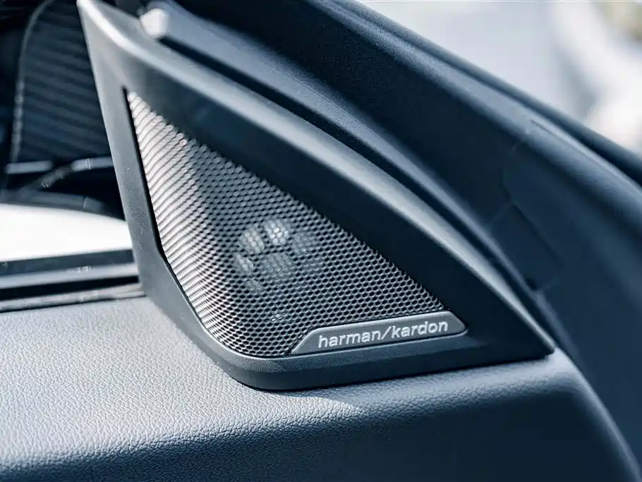 BMW M2 2023 Model M2 фото 19