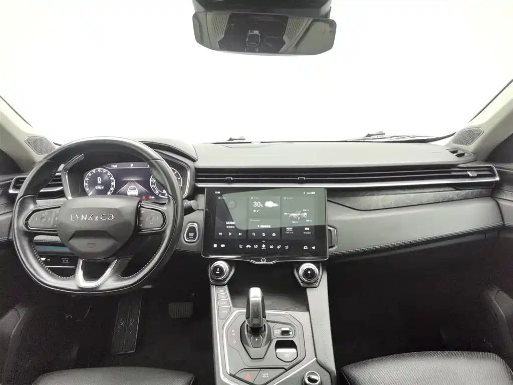 Lynk & Co 05 2020 2.0TD 2WD Shine Halo фото 5