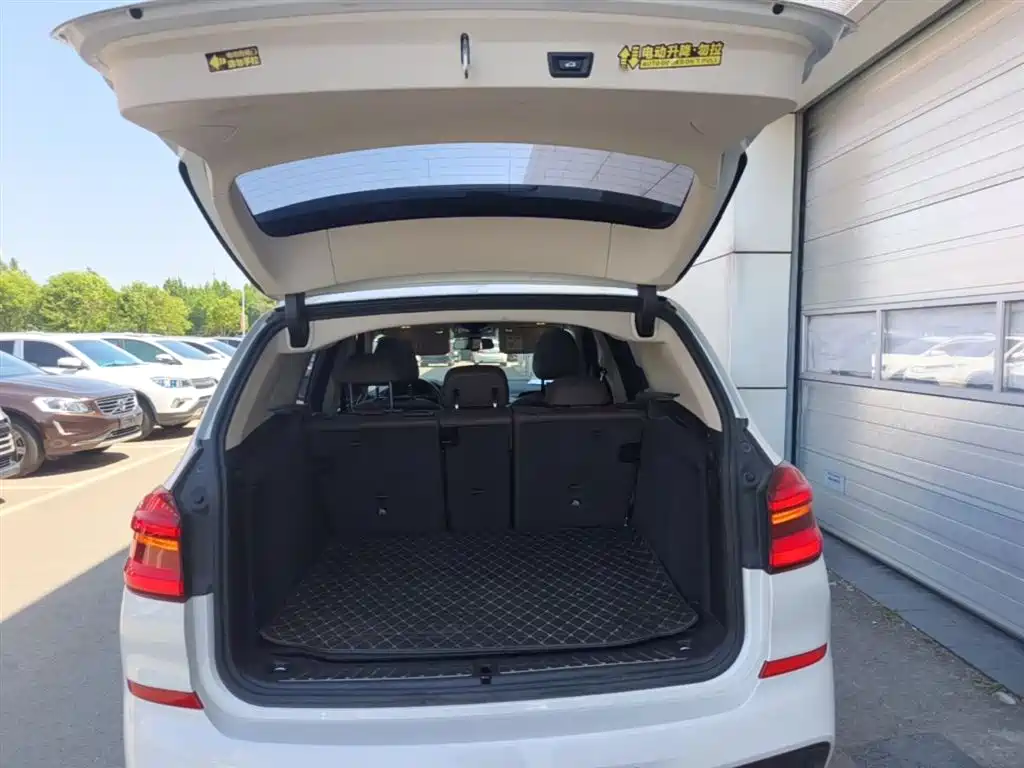 BMW X3 2018 xDrive25i M Sport Package China VI фото 19