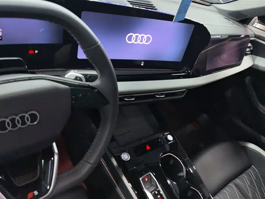 Audi A5L 2026 2.0T Sport Edition фото 13