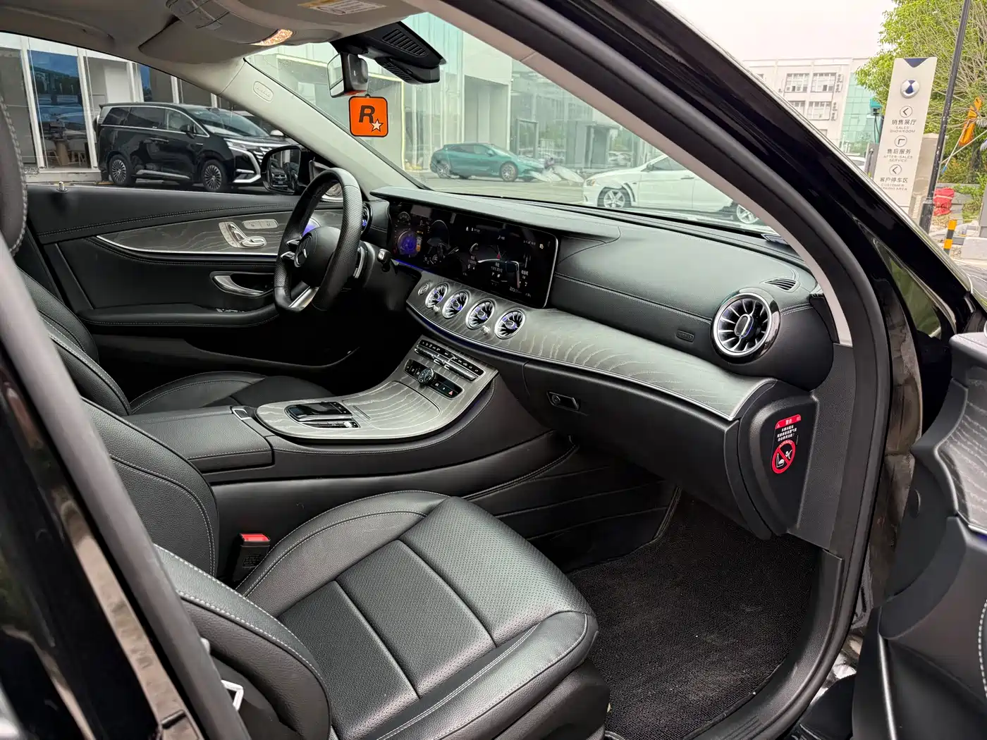Mercedes-Benz E-Class 2022 Facelift E 300 L Fashion Style фото 10