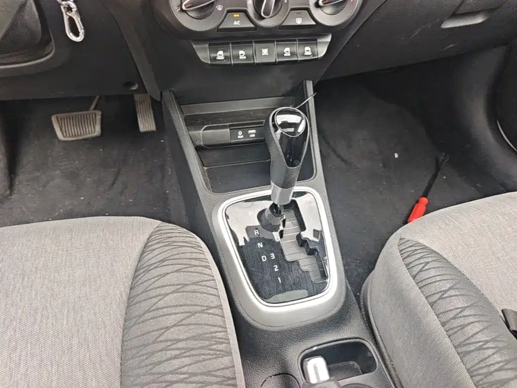 Kia Huan Chi 2022 2020 Facelift 1.4L Auto Comfort Sunroof Edition