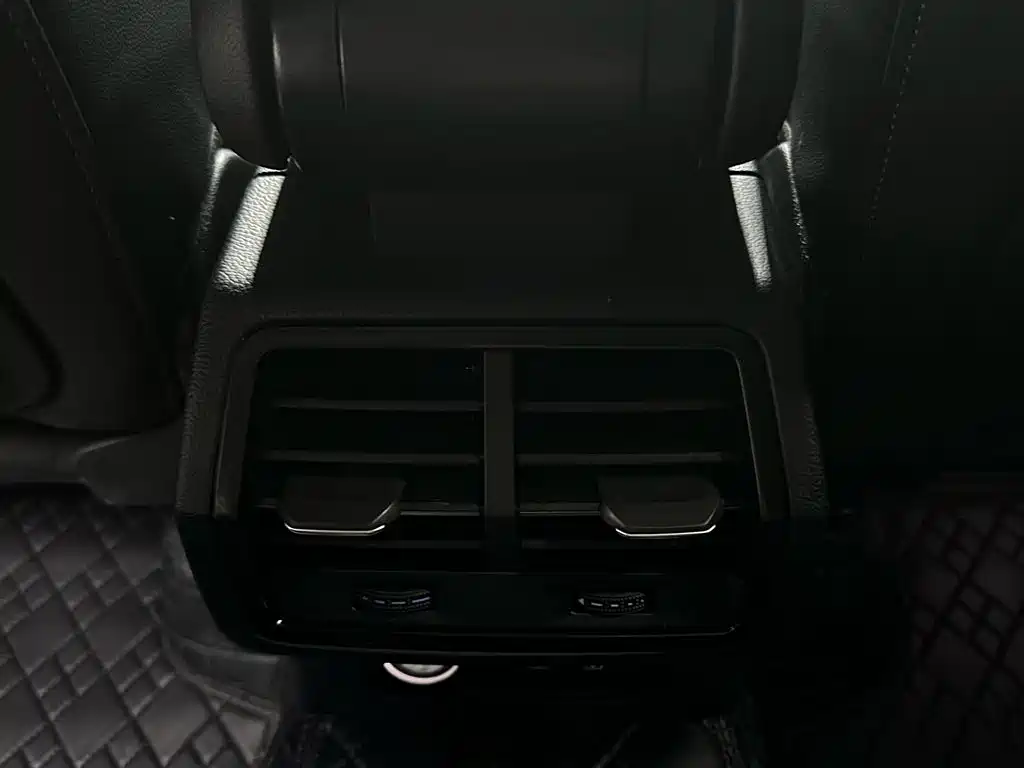 Audi Q3 2022 35 TFSI Fashion Dynamic фото 16