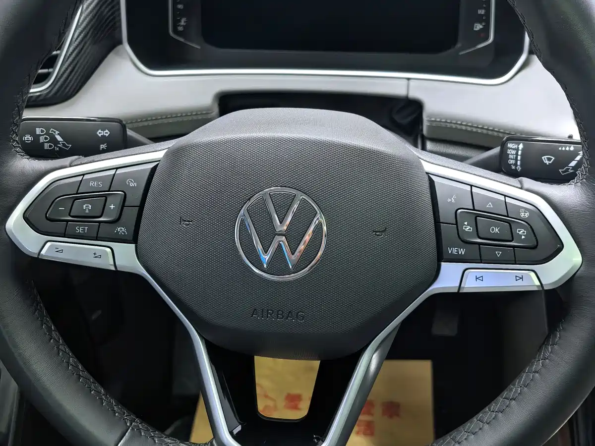 Volkswagen Tayron 2023 280TSI 2WD Luxury Plus Advanced Edition фото 15