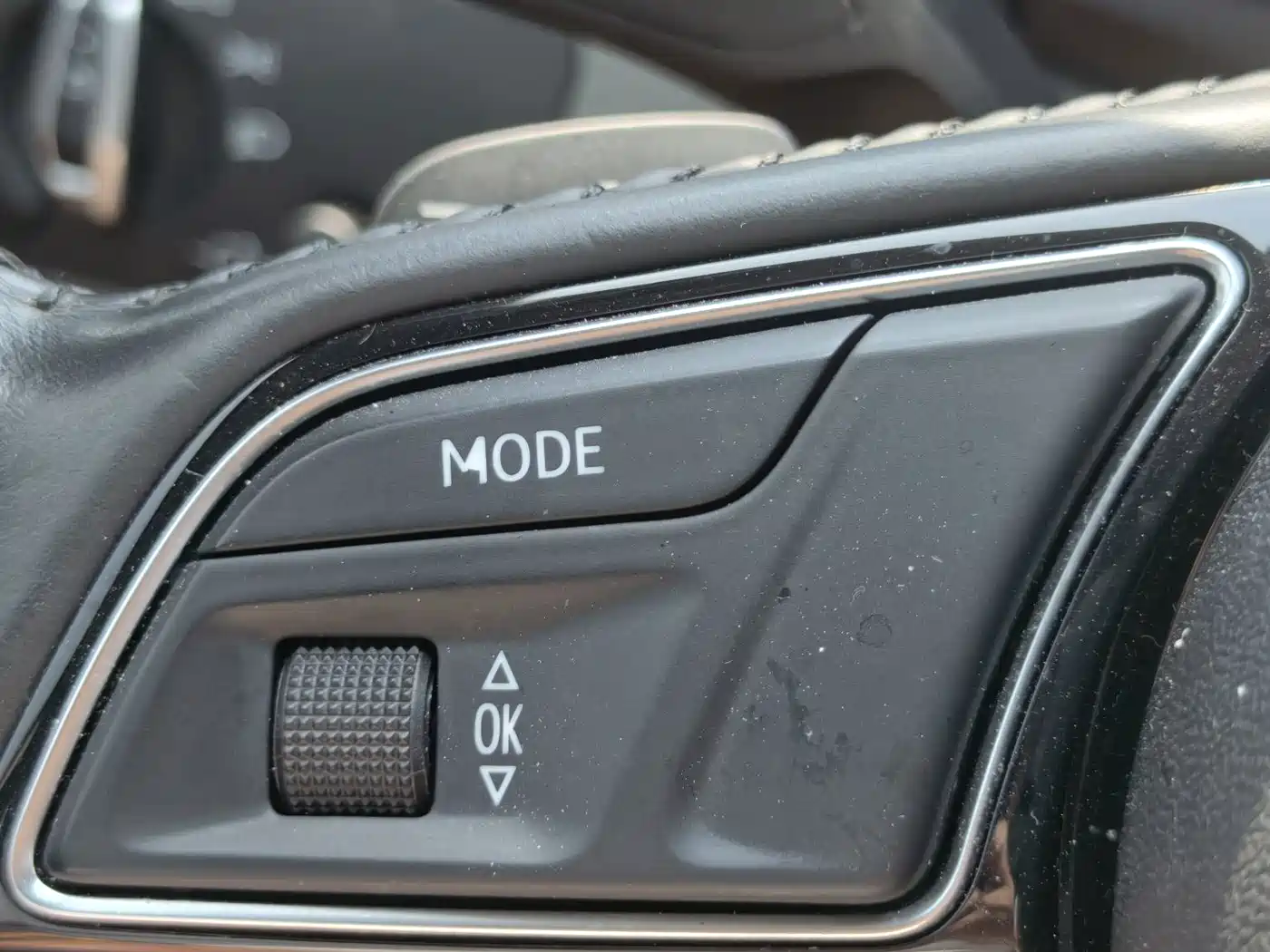 Photo 20 - Audi A4L