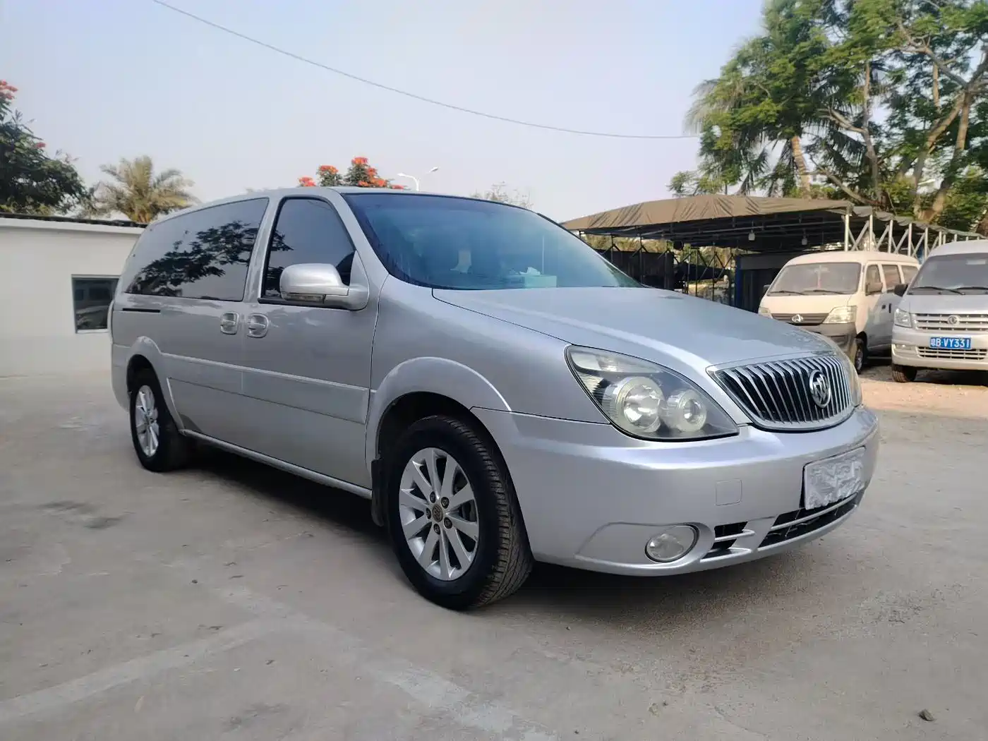 Buick GL8 2013 2.4L Classic фото 9