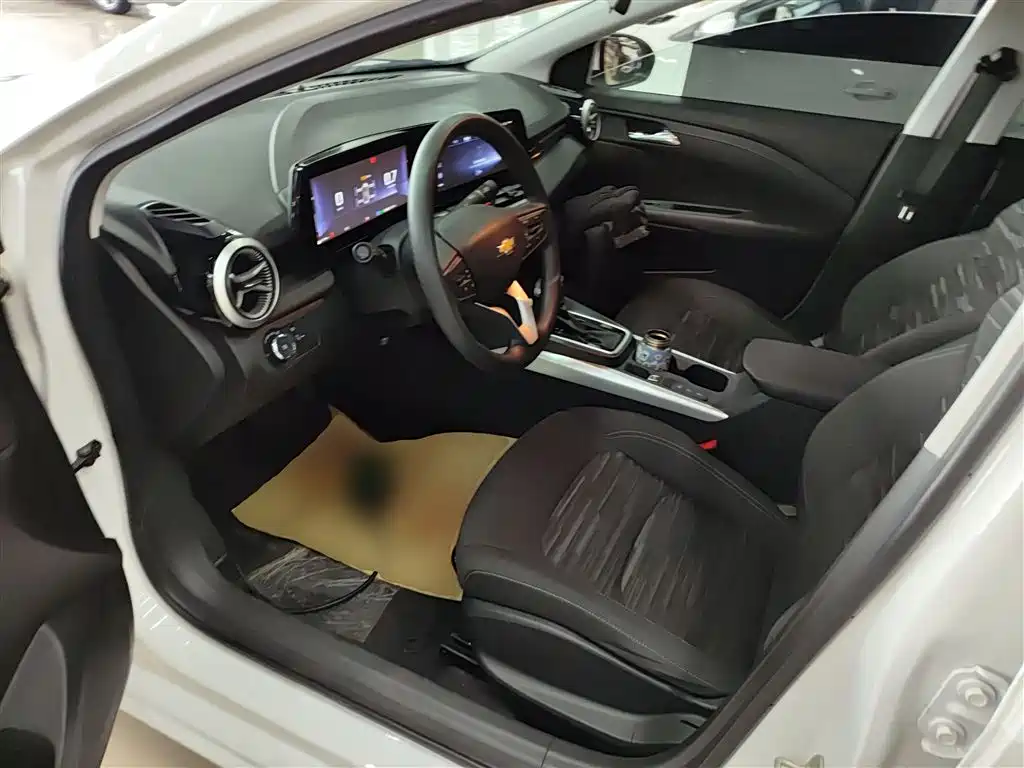 Chevrolet Monza 2023 1.5L DCT Enjoyment Edition фото 11