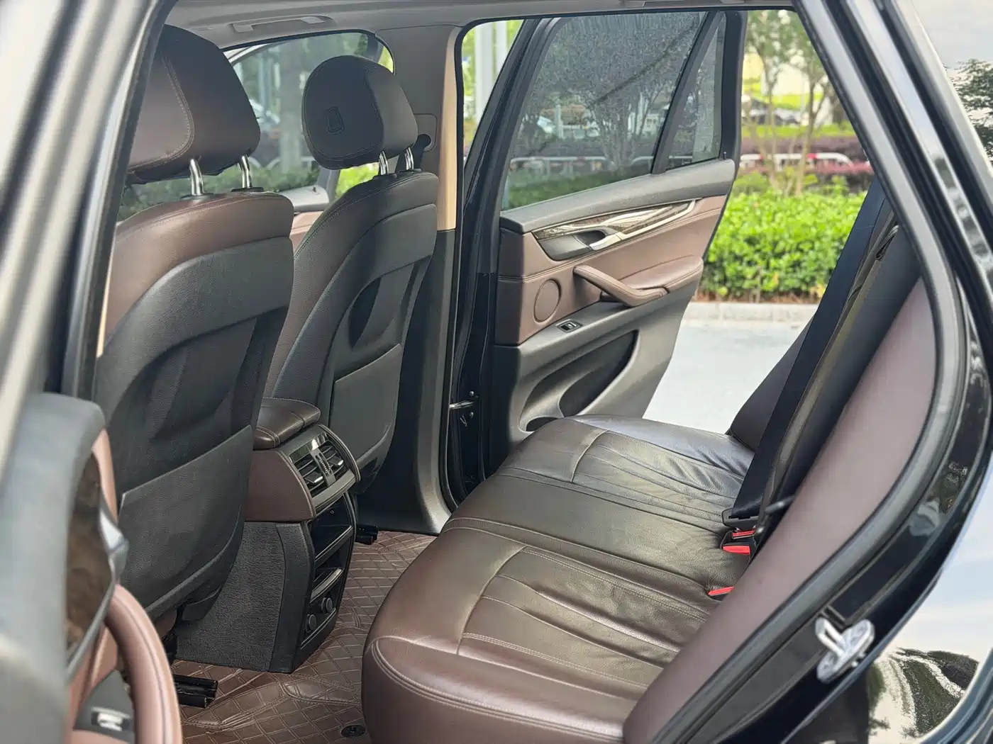 BMW X5 (Import) 2017 xDrive28i фото 11