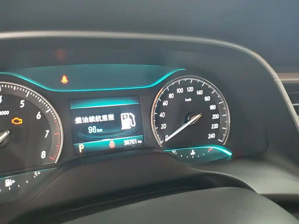 Buick Excelle 2021 Facelift 1.3T Auto Mild Hybrid Elite фото 12