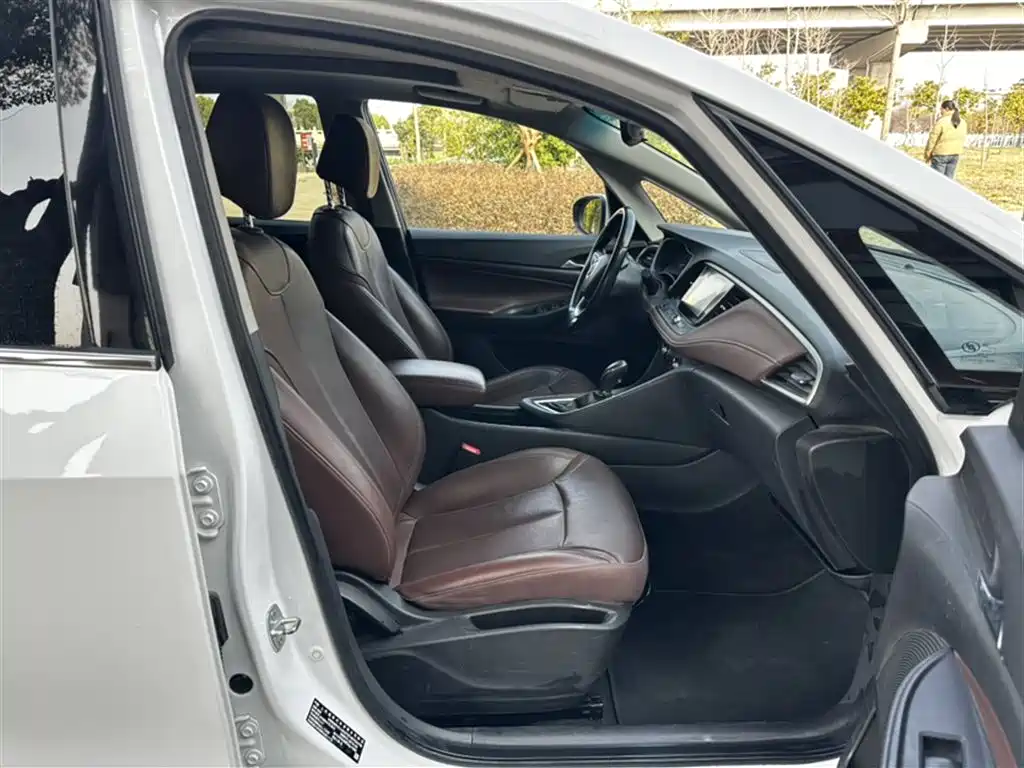 Buick GL6 2019 18T 6-seat Connected Luxury China VI фото 12