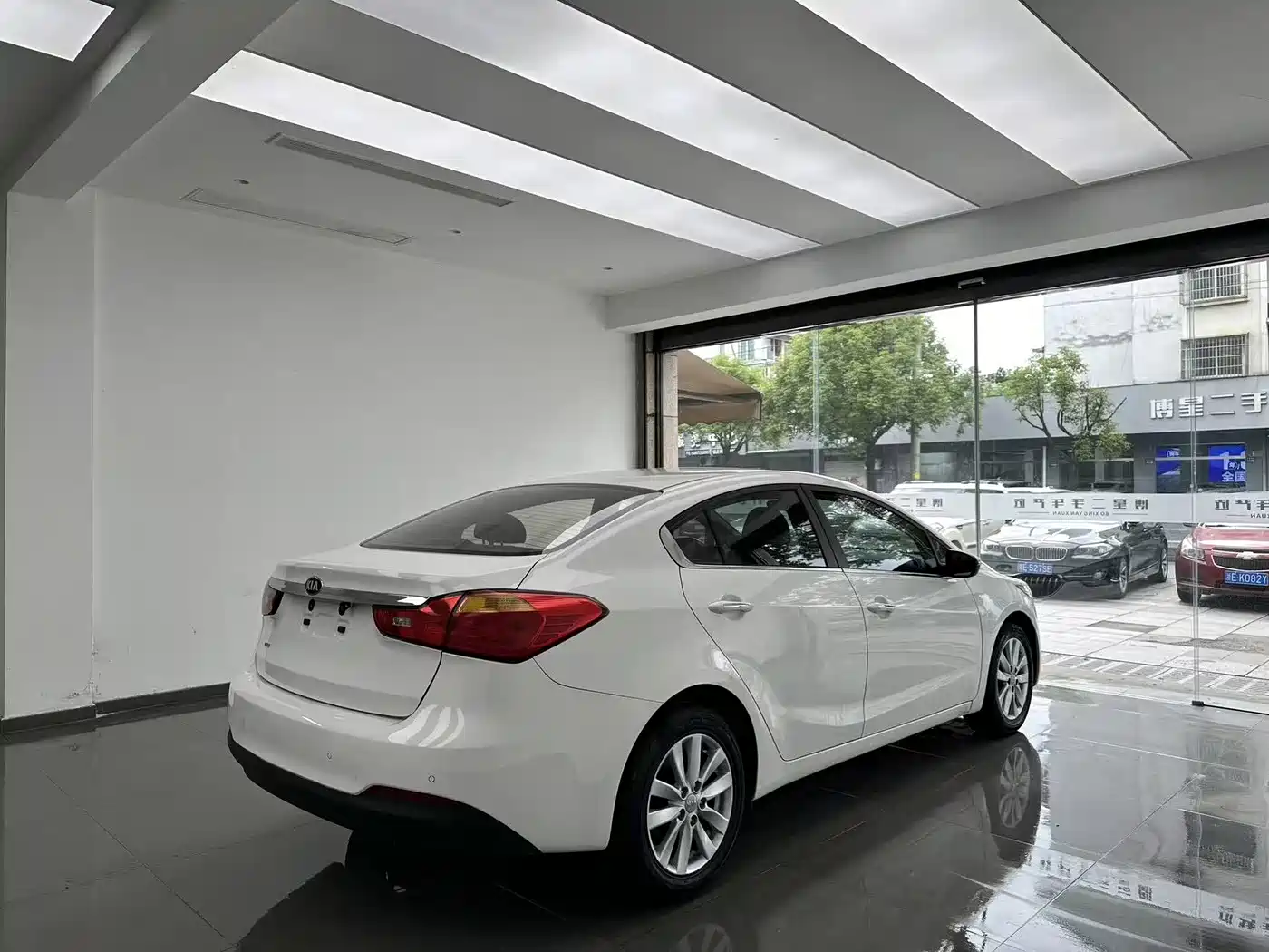 Kia K3 2014 2013 1.6L Automatic GLS