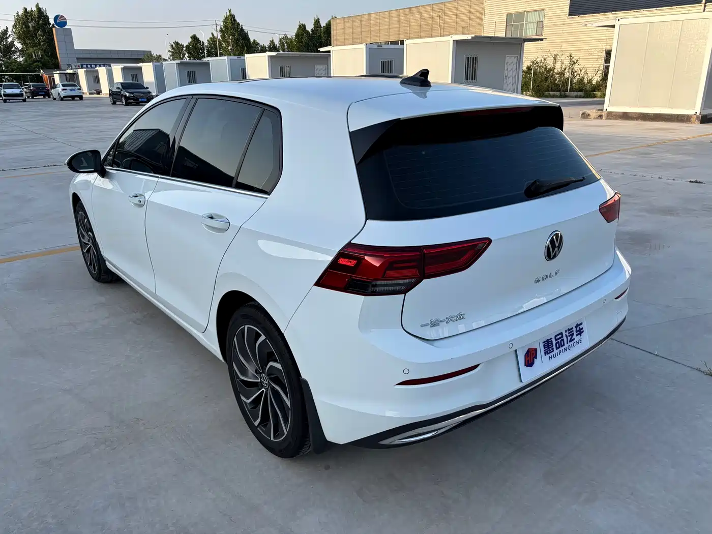 Volkswagen Golf 2021 280TSI DSG 30th Anniversary Edition фото 3
