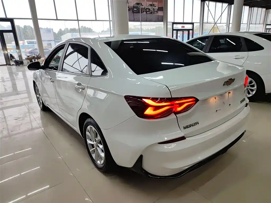 Chevrolet Monza 2023 1.5L DCT Enjoyment Edition фото 23