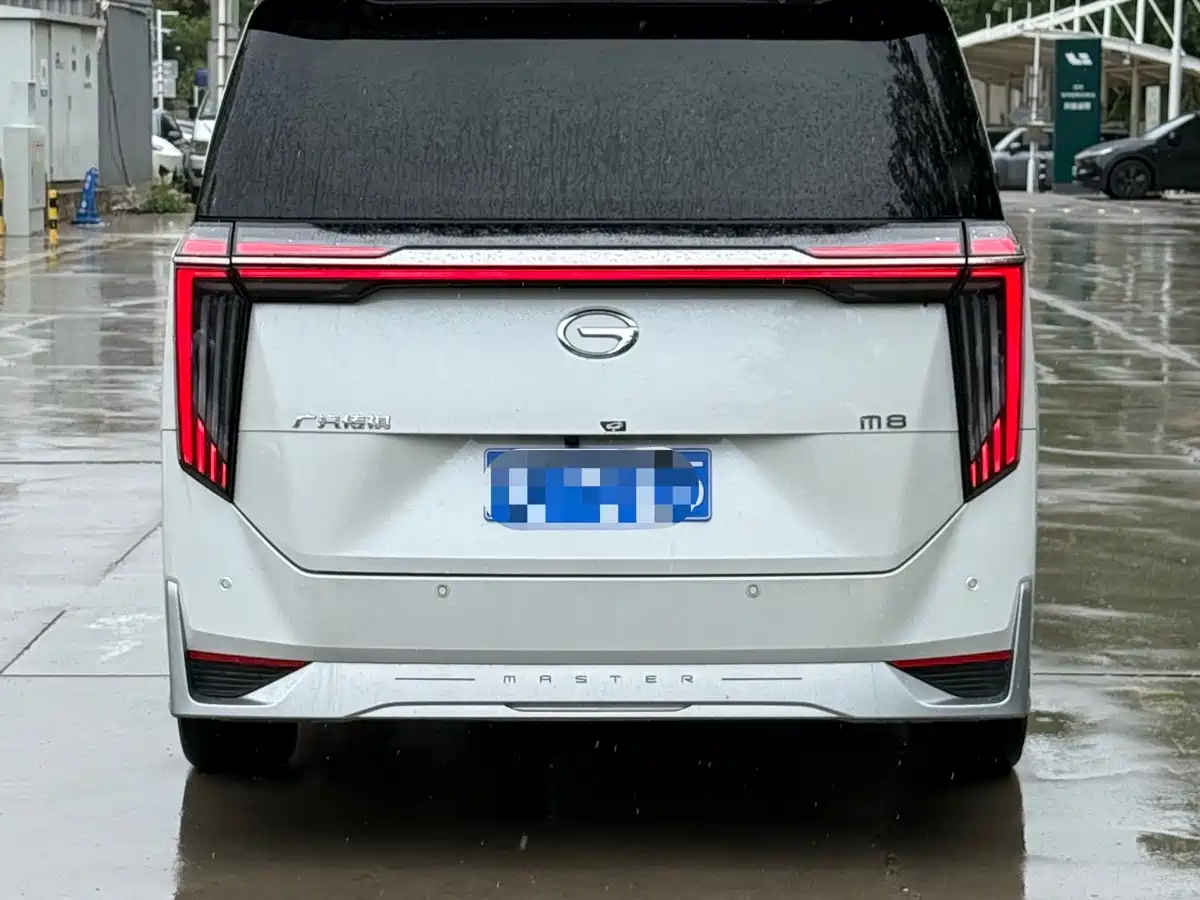 GAC TRUMPCHI M8