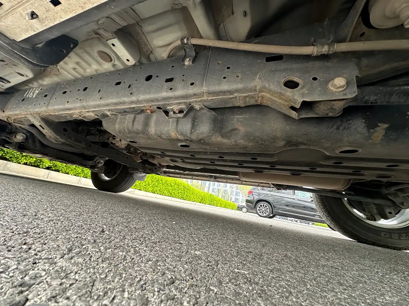 Toyota Prado 2016 2.7L Auto Standard Edition фото 14
