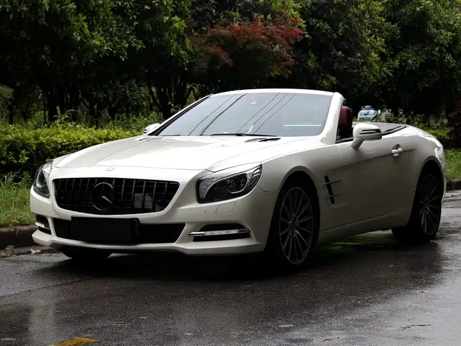 Mercedes-Benz SL-Class 2013 SL 350 Fashion Model