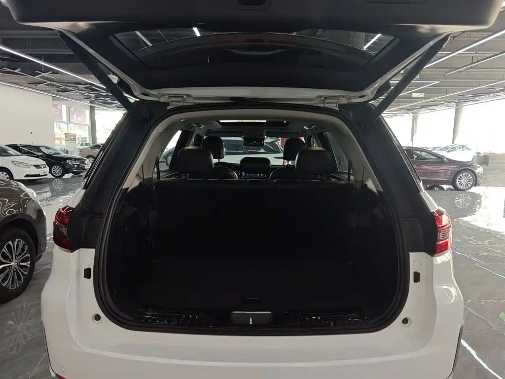 Changan CS95 2020 2019 2.0T 2WD Luxury