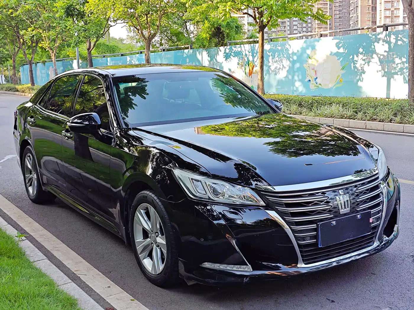Toyota Crown 2015 2.0T Fashion фото 2