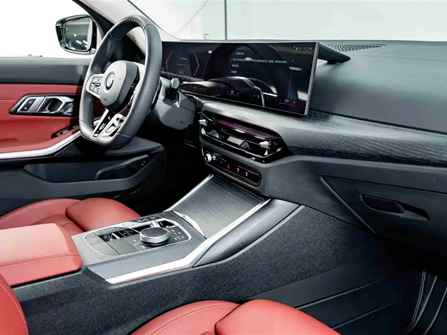 BMW 3 Series 2025 325Li M Sport Package фото 17