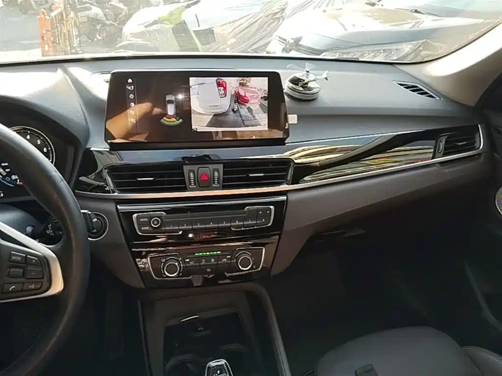 BMW X1 2021 sDrive20Li Fashion фото 10