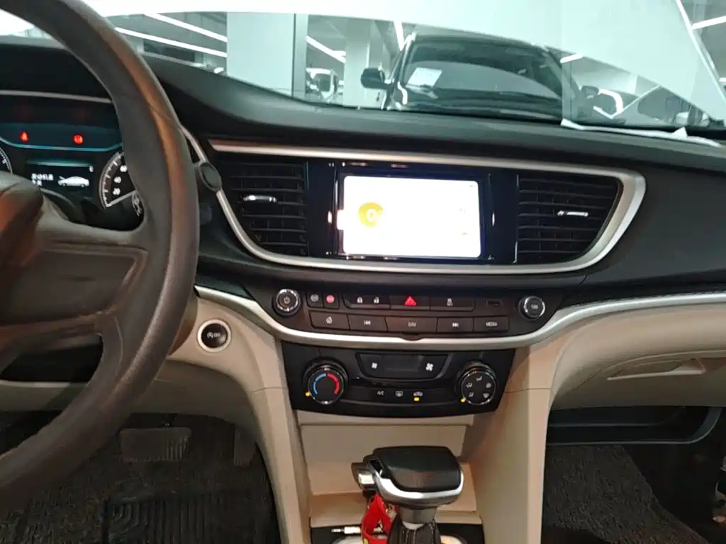 Фото 13 - Buick Excelle